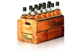 CX. 12 un. Whisky Johnnie Walker Black Label 1L
