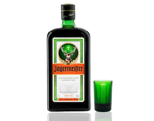 Jagermeister 700 ml + Copo Shot Jagermeister 700 ml + Copo Shot