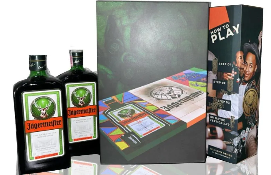 Kit 2 Jagermeister 700 ml + Quebra Cabeça Kit 2 Jagermeister 700 ml + Quebra Cabeça
