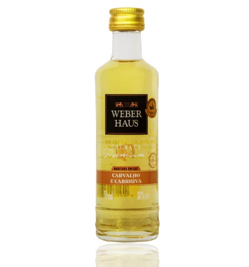 Miniatura Cachaça Weber Haus Carvalho e Cabriúva 50 ml Miniatura Cachaça Weber Haus Carvalho e Cabriúva 50 ml