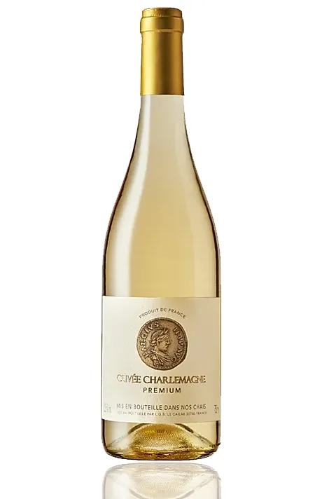 Vinho Cuvée Charlemagne Premium Blanc 750 ml Vinho Cuvée Charlemagne Premium Blanc 750 ml